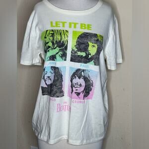 BEATLES TEE SHIRT   JOHN PAUL RINGO GEORGE GRAPHICS DESIGN XL